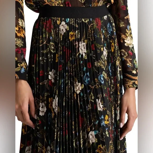 Alice + Olivia KATZ PLEATED MAXI SKIRT in Tapestry Trails Sm Black - Picture 5 of 10